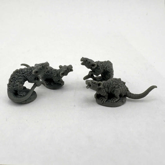 RPR20322 Giant Rats Miniature 25mm Heroic Scale Figure Bones Black