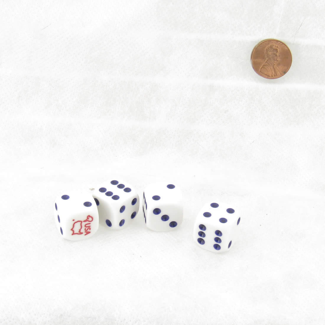 WKP07111E4 USA Country Dice White Opaque Blue Pips D6 16mm Pack of 4