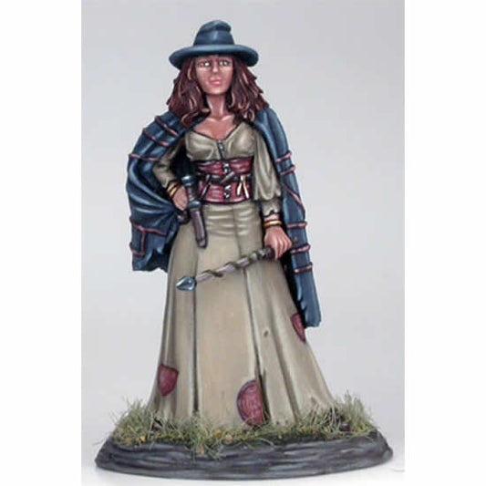 DSM1159 Female Witch with Wand and Dagger Miniature Elmore Masterwork Main Image