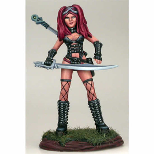 DSM1160 Goth Female Warrior with Sword Miniature Elmore Masterwork Main Image