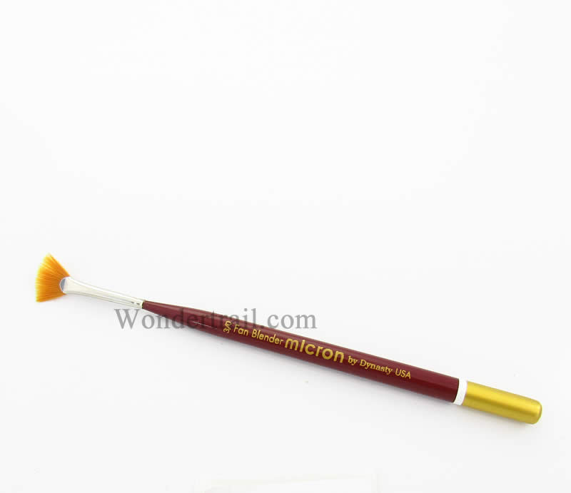 DYNMCRN-F3-0 Fan Blender 3/0 Brush Dynasty Brush Main Image