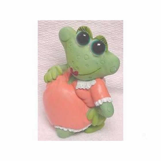 MUSG045 Maternity Hopper Sprogz Figurine Munro Main Image