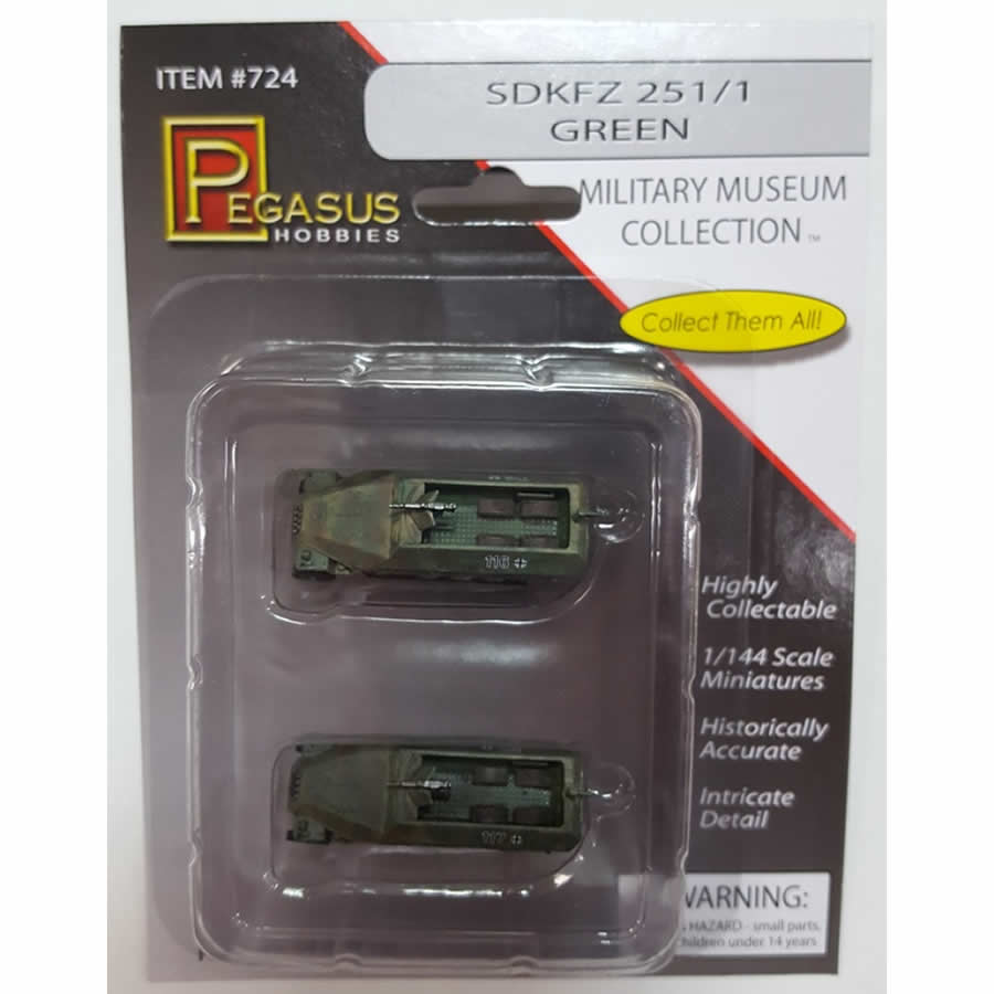 PEG0724 Sdkfz 251-1 Halftrack Green Camo 1/144 Scale Model Pegasus Main Image