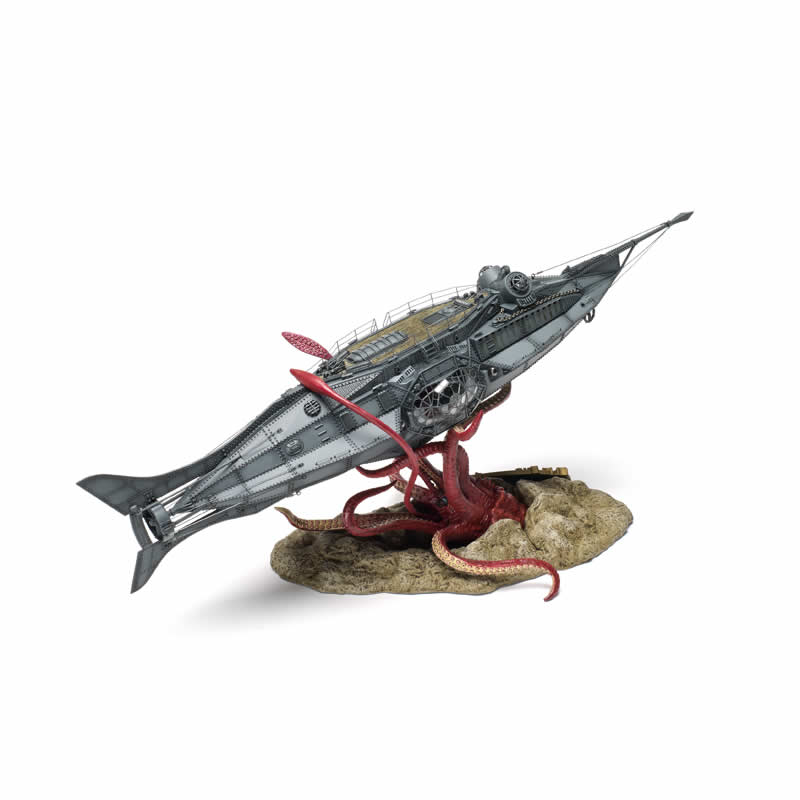 PEG9120 Nautilus Submarine Jules Vernes 20,000 Leagues Under The Sea 2nd Image