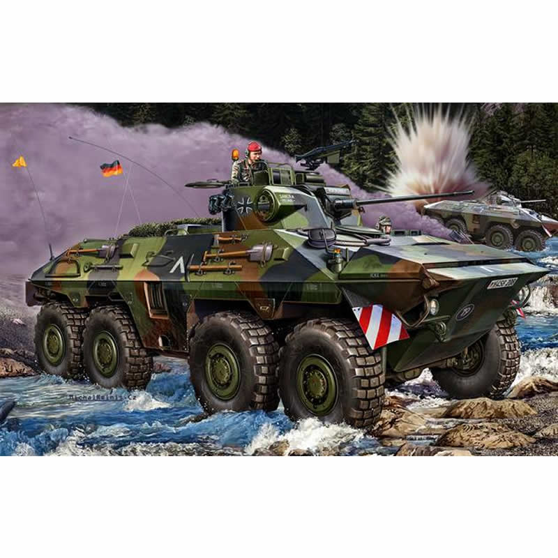 REG03036 SpPz 2 Luchs A1/A2 1/35 Scale Plastic Model Kit Revell 3rd Image