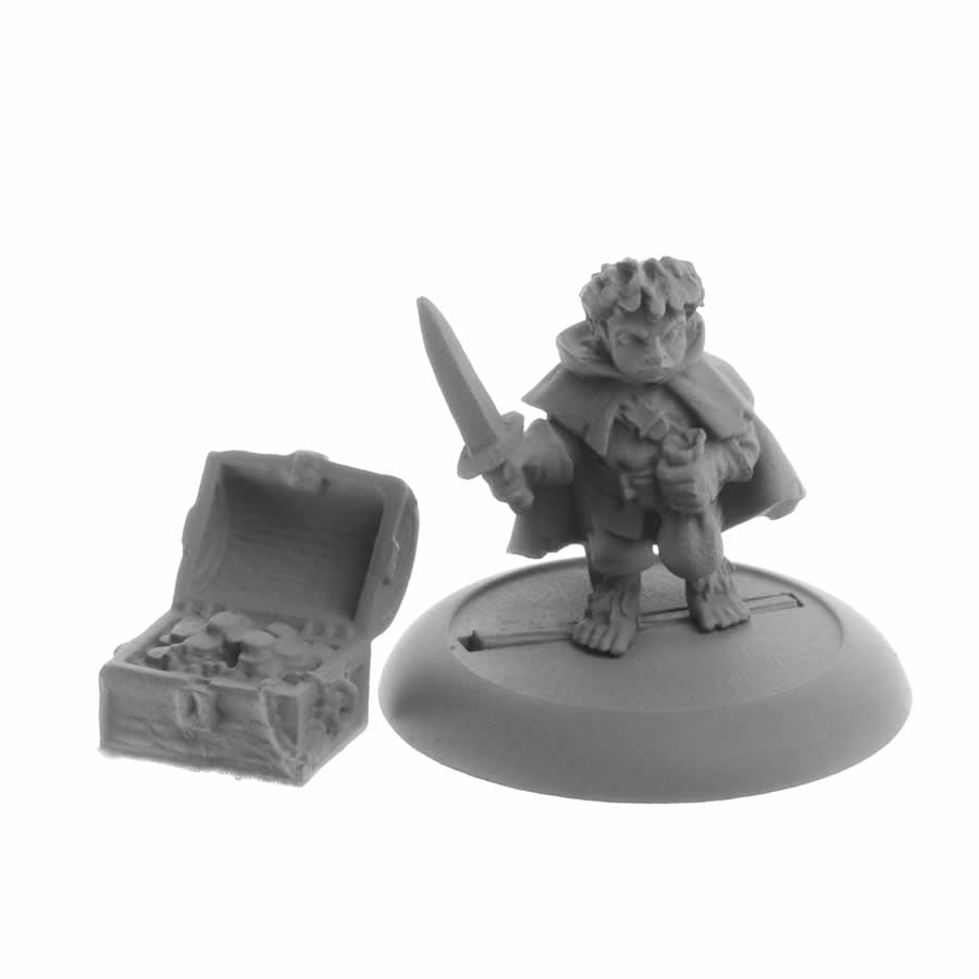 RPR04062 Halfling Rogue Stitch Miniature 25mm Heroic Scale Figure Main Image