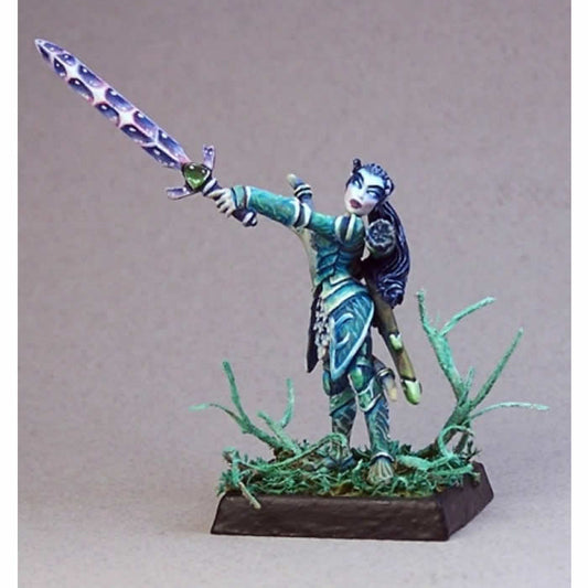 RPR14322 Callindra Silverspell Miniature 25mm Heroic Scale Warlord Main Image