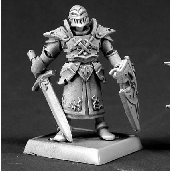 RPR14508 Vernone Ivy Crown Captain Miniature 25mm Heroic Scale Main Image