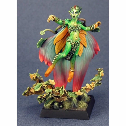 RPR60067 Nyrissa Dryad Queen Miniatures 25mm Heroic Scale Pathfinder Series Reaper Miniatures Main Image