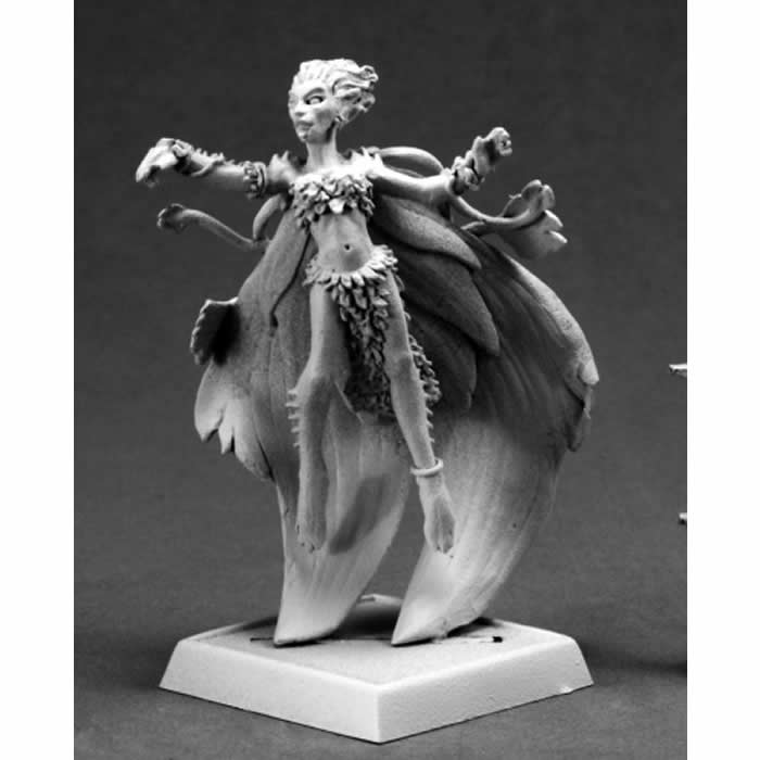 RPR60067 Nyrissa Dryad Queen Miniatures 25mm Heroic Scale Pathfinder Series Reaper Miniatures 3rd Image