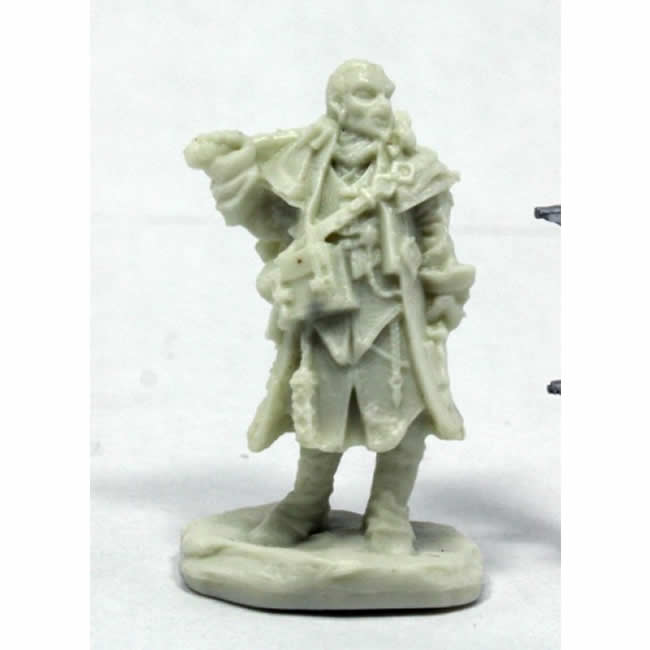 RPR89037 Quinn Iconic Investigator Miniature 25mm Heroic Scale Pathfinder Main Image