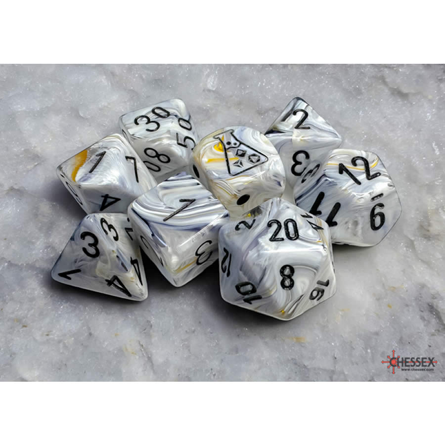 CHX30067 Marble Calcite with Black Numbers 7+1 Dice Set 16mm (5/8in)