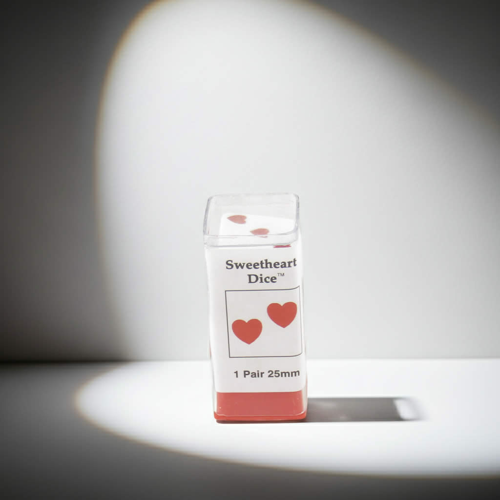 KOP03936 White Sweetheart Dice with Red Hearts D6 25mm (1in) Pack of 2 Dice
