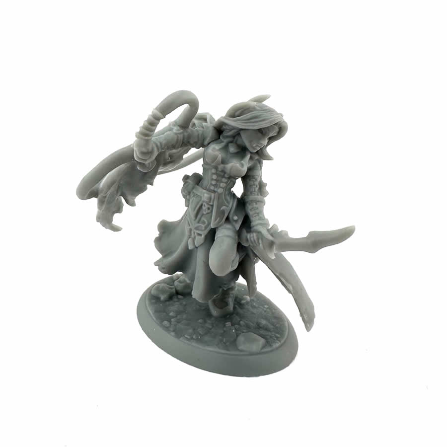 RPR30164 Elsabeth Female Vampire Miniature Figure 25mm Heroic Scale Reaper Bones USA