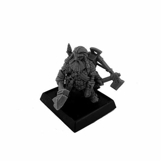 RPR89105 Harsk Iconic Ranger Dwarf Miniature 25mm Heroic Scale Figure Pathfinder Bones