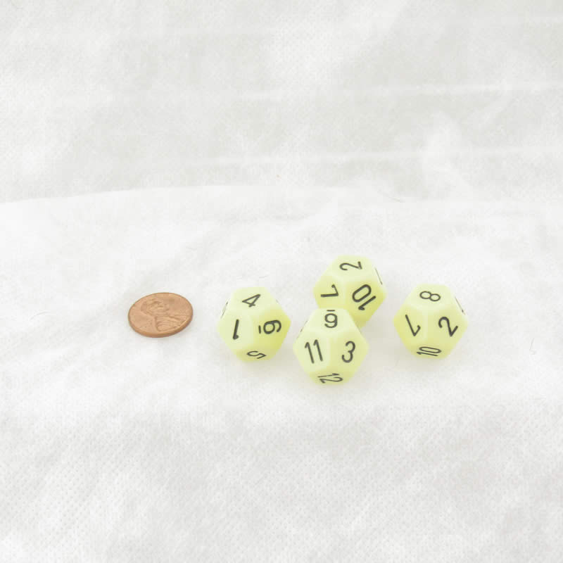 WCXPQ1262E4 Yellow Pastel Dice with Black Numbers D12 Aprox 16mm (5/8in) Pack of 4