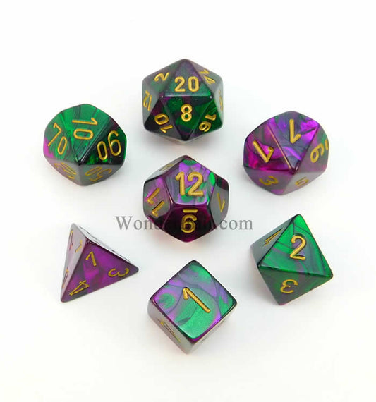 CHX26434 Green and Purple Gemini Dice Gold Numbers 7 Dice Set 16mm Main Image