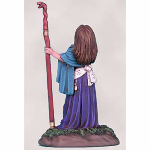 DSM1139 Female Mage With Staff Miniature Elmore Masterwork 2nd Image