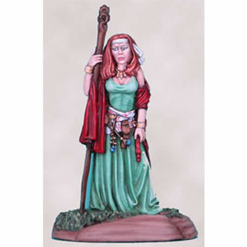 DSM1148 Female Magic User with Staff Miniature Elmore Masterwork Main Image