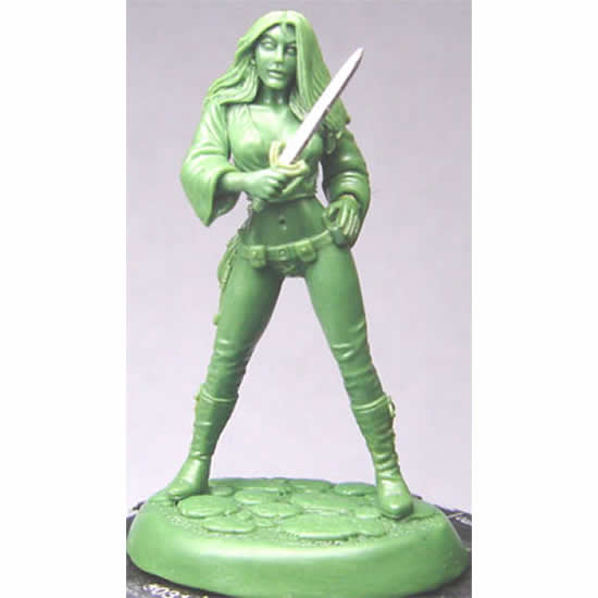 DSM1150 Female Thief Miniature Elmore Masterwork Dark Sword Miniatures 4th Image