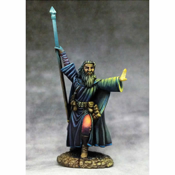 DSM1195 Male Mage With Staff Miniature Elmore Masterworks Main Image