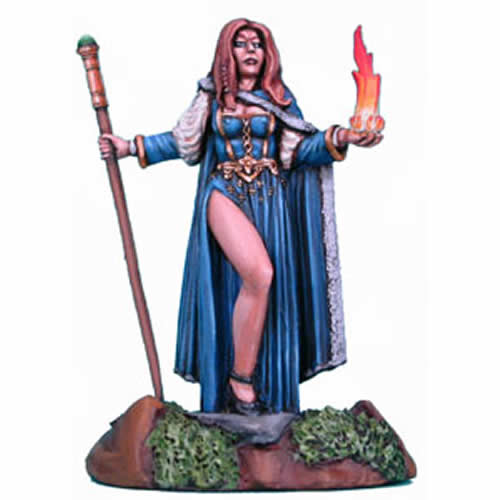 DSM3101 Female Mage with Staff Miniature Caldwell Masterworks Main Image