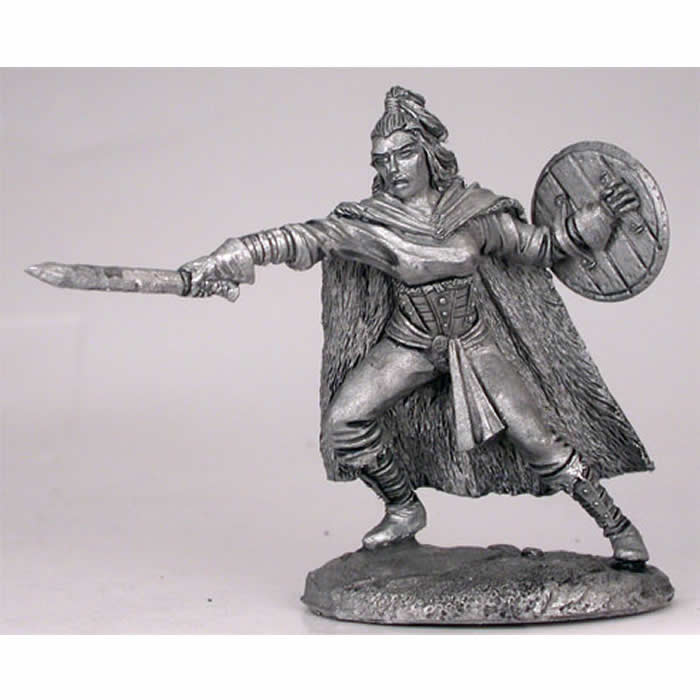 DSM5019 Wildling Spearwife with Short Sword Miniature George R.R. Martin 3rd Image