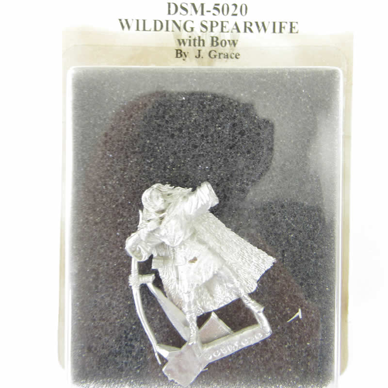 DSM5020 Wildling Spearwife with Bow Miniature George R.R. Martin Masterworks 2nd Image