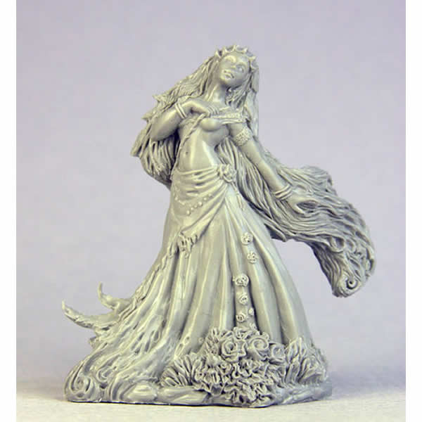 DSM7607 Queen of Hearts Miniature Stephanie Law Masterworks 4th Image