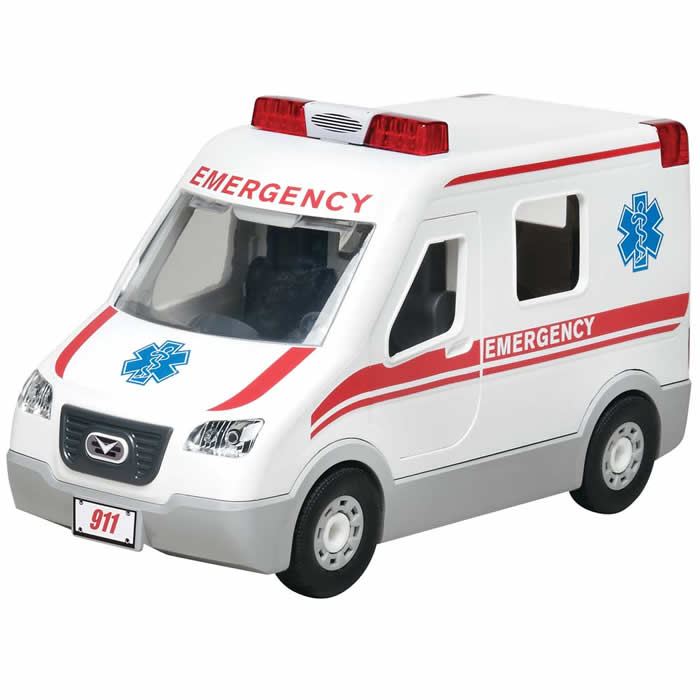 REV451012 Ambulance 1/20 Scale Rebuildable Plastic Model Kit 2nd Image