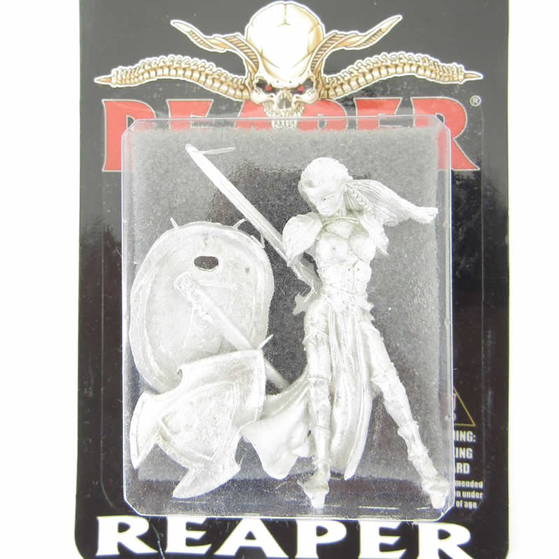 RPR01447 Finari Crusader Miniature 54mm Heroic Scale Special Edition Reaper Miniatures 2nd Image