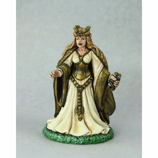 RPR02582 Queen Of High Elves Miniature 25mm Heroic Scale Dark Heaven Main Image