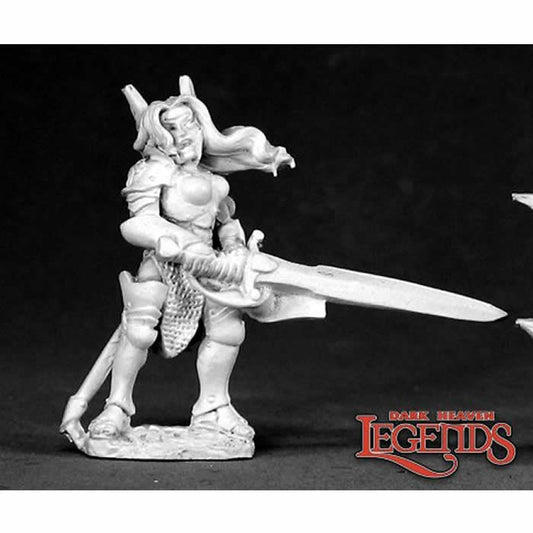 RPR02589 Gabriella Warmaiden Fighter Miniature 25mm Heroic Scale Main Image