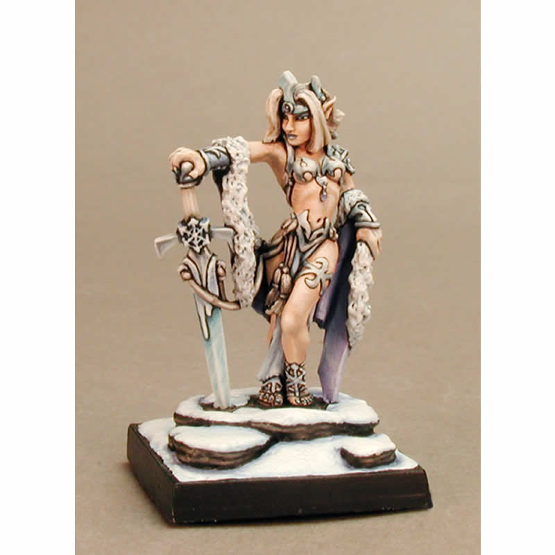 RPR02821 Ice Queen Miniature Figurine 25mm Heroic Scale Dark Heaven Legends Main Image