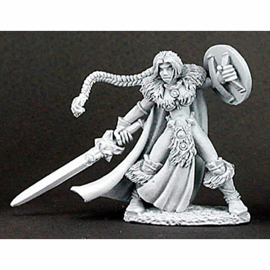 RPR02939 Viking Girl Miniature Figure 25mm Heroic Scale Dark Heaven Legends Main Image