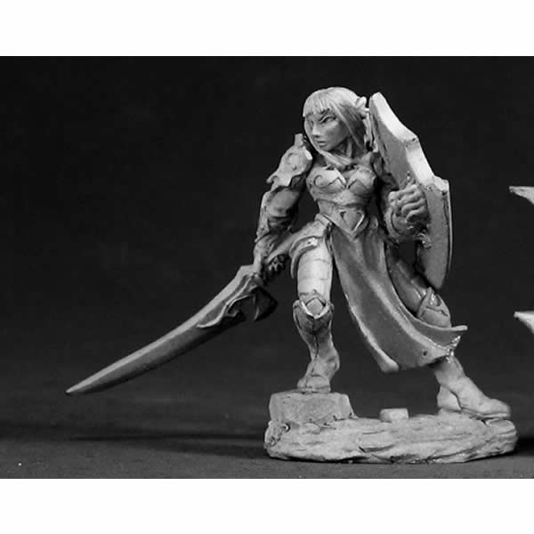 RPR03004 Dorva Female Dark Elf Miniature 25mm Heroic Scale Main Image