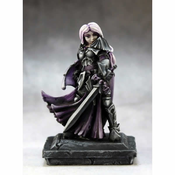 RPR03681 Nazera Bloodraven Vampiress Miniature 25mm Heroic Scale Main Image