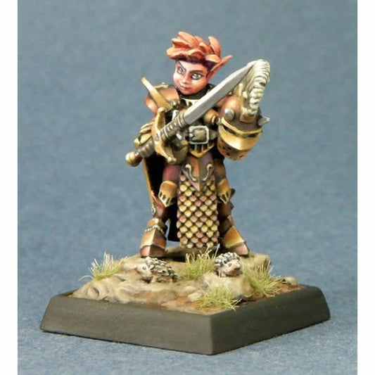 RPR03689 Blink Berenwicket Female Gnome Miniature 25mm Heroic Scale Main Image