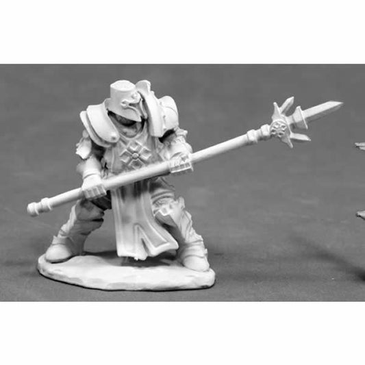 RPR03832 Crusader Defender Miniature 25mm Heroic Scale Dark Heaven Main Image