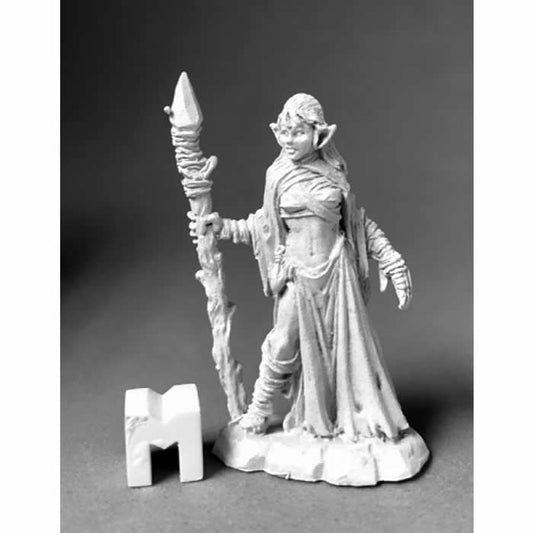 RPR03895 Tianalise Bog Witch Miniature 25mm Heroic Scale Dark Heaven Main Image