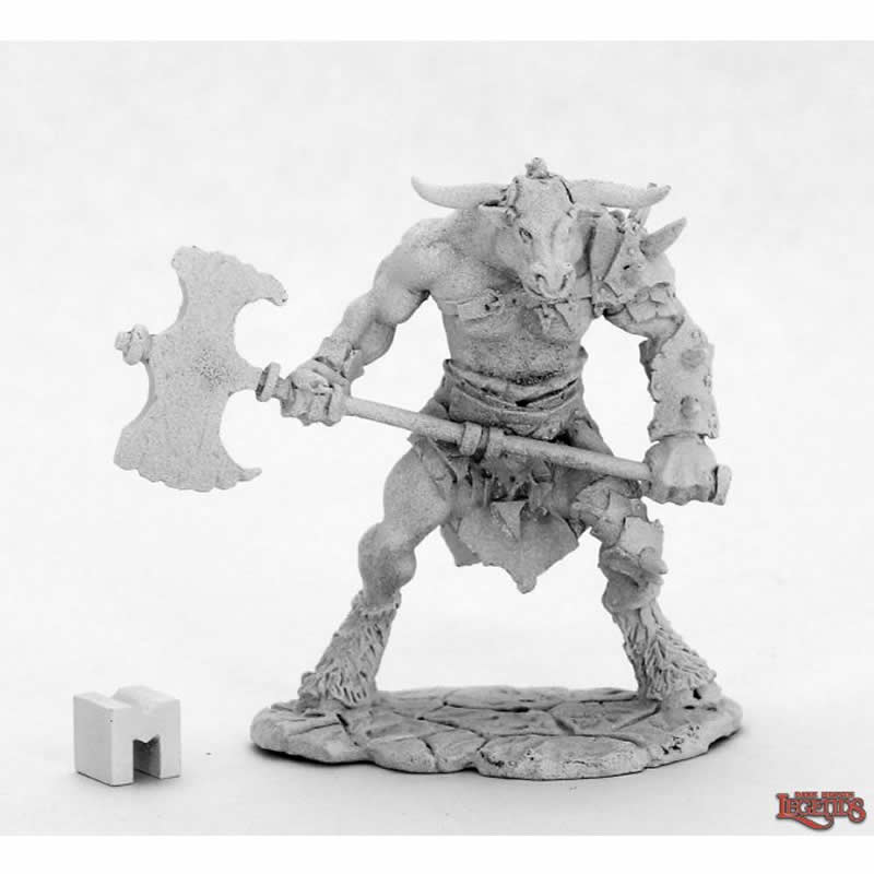 RPR03961 Bloodhoof Minotaur Miniature 25mm Heroic Scale Dark Heaven Main Image