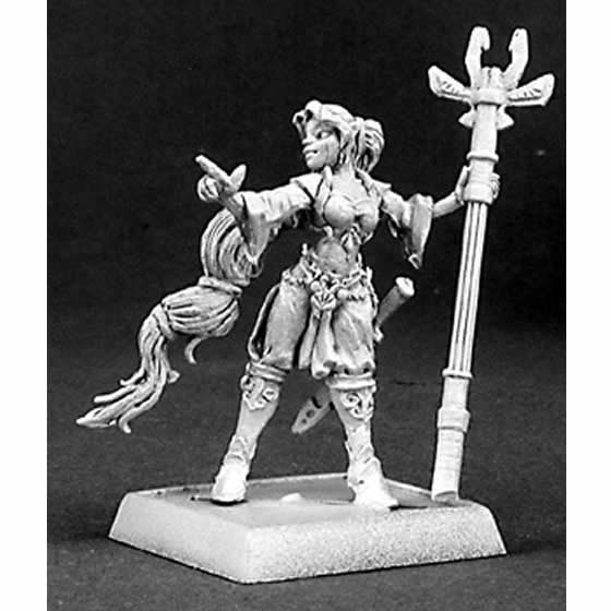 RPR14335 Sielendria Spell Sister Sorcerer Miniature 25mm Heroic Scale 3rd Image