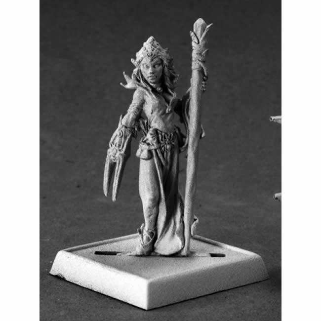 RPR14624 Dhalea Duormidhaz-Dark Elf Wizard Miniature 25mm Heroic Scale Main Image