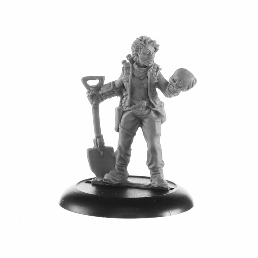 RPR30016 Zara Arkos Jumper Miniature Figure 25mm Heroic Scale Reaper Bones USA Main Image