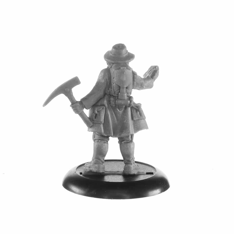 RPR30020 Rook Arkos Jumper Miniature Figure 25mm Heroic Scale Reaper Bones USA 3rd Image