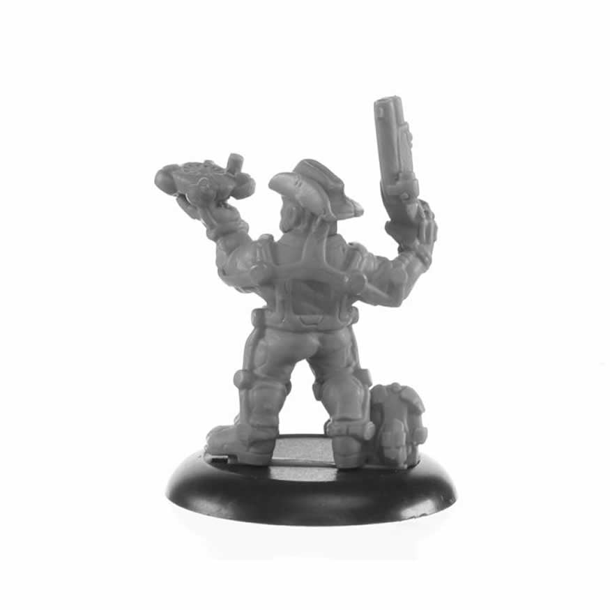 RPR30030 Brom Grippon Arko Gadgeteer Miniature Figure 25mm Heroic Scale Reaper Bones USA 3rd Image