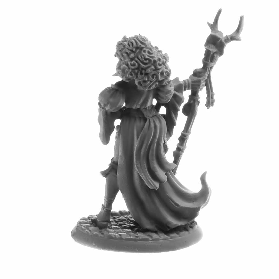 RPR30067 Andowyn Thrushmoor Human Druid Miniature Figure 25mm Heroic Scale Reaper Bones USA