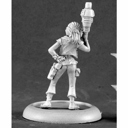 RPR50115 Moxy Sapce Adventuress Miniature 25mm Heroic Scale 3rd Image