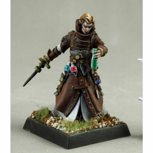 RPR60044 Damiel Iconic Alchemist Miniature 25mm Heroic Scale Pathfinder Main Image