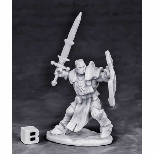 RPR77550 Crusader Champion Miniature 25mm Heroic Scale Dark Heaven Main Image